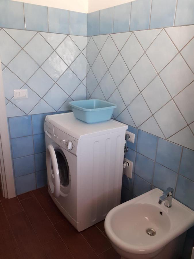Апартаменты Sos Appentos 3 - Indipendente 4/6 Posti Letto Синискола Экстерьер фото
